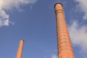 hohe Industrie Schornsteine