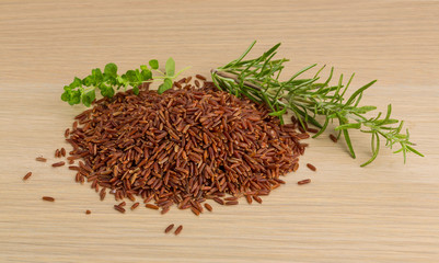 Raw brown rice