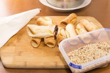 pastries for cannoli