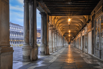 Fototapeta na wymiar piazza San Marco a Venezia