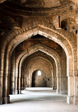 Jamali Kamali Mosque