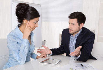 Erfolgreiches Business Team in einer Besprechung