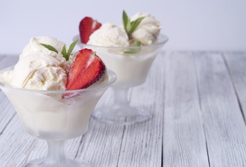 strawberry ice cream