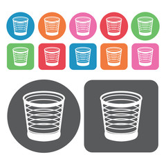 Wire waste bin icon. Trash can icons set. Round and rectangle co