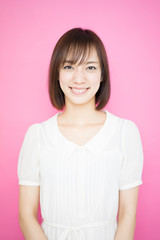 Obraz premium 笑顔の女性