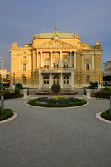 Fototapeta premium TEATRO NAZIONALE A RIJEKA IN CROAZIA