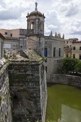 Fototapeta na wymiar The Old Walled Fortress City of Old Havana
