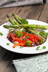 spargel paprika vegetaria gericht