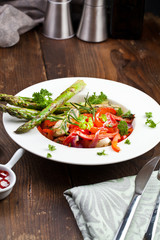 spargel paprika vegetaria gericht