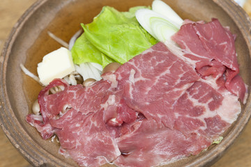 牛肉の陶板焼き