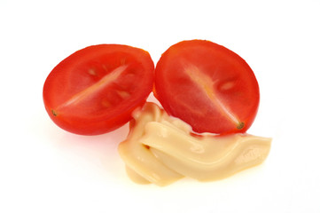 Tomate cerise et mayonnaise