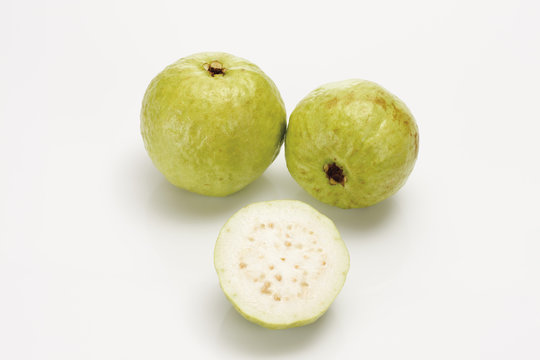 Guava Fr&uuml;chte ( Guave )