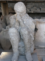 Pompeii men petrified