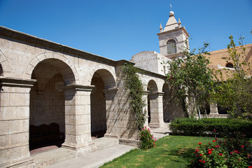 Fototapeta na wymiar Secluded Courtyard in Monasterio Del Carmen