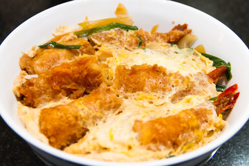Shrimp breaded rice with eggs