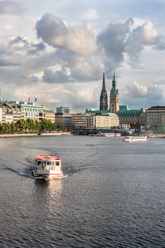 View of the Binnenalster lake and the center of Hamburg