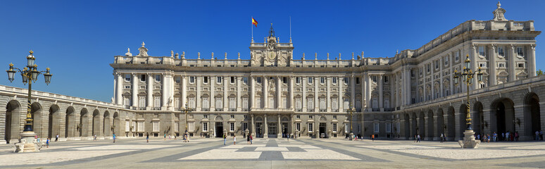 Fototapeta na wymiar Front view of Royal Palace in Madrid, Spain