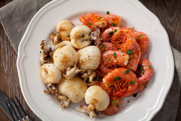 Grilled prawns and cuttlefish