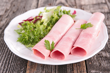 ham rolled and salad