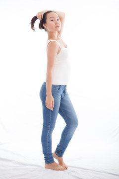 Frau in Jeans