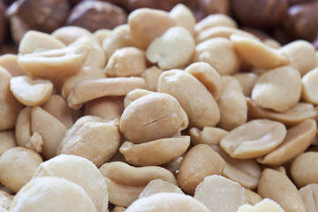 Geschälte Erdnüsse, close up