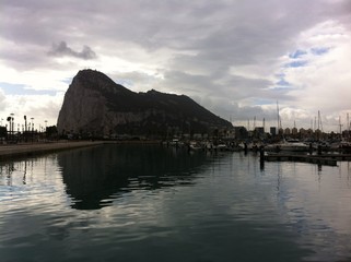 Blick auf den Felsen von Gibraltar