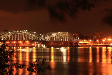 ночное освещение моста