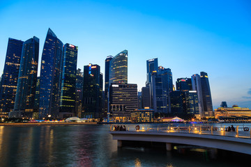 Fototapeta na wymiar Singapore Cityscape at night