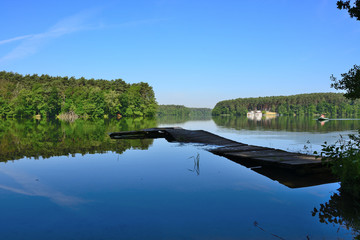Obraz premium Lake, city and surroundings - Lubniewice
