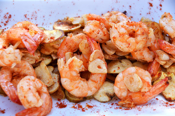 Ración de gambas al ajillo con pimentón