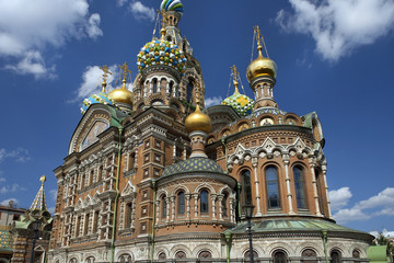 Fototapeta na wymiar orthodox church of the Savior on Spilled Blood, St. Petersburg