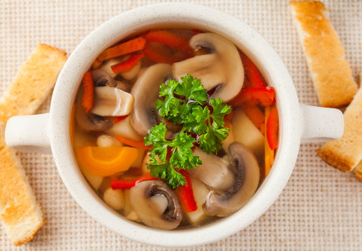 Vegetable soup with mushrooms