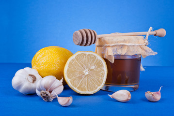 Garlic, lemon and honey