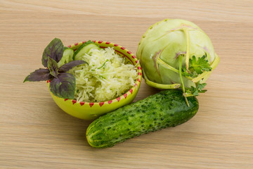 Kohlrabi salad
