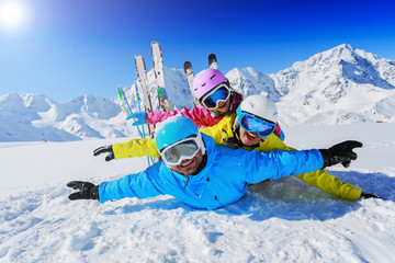 Skiing, winter, snow, skiers, sun and fun