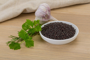 Black mustard seeds