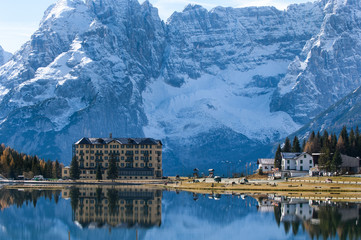 Misurinasee mit Sorapis-Gruppe