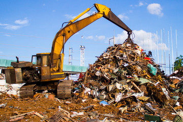 crane-Loading scrap in a truck