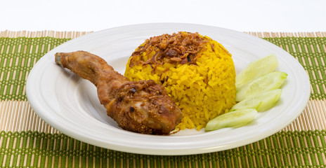 Asian's favourite dish : Chicken biryani with yellow rice