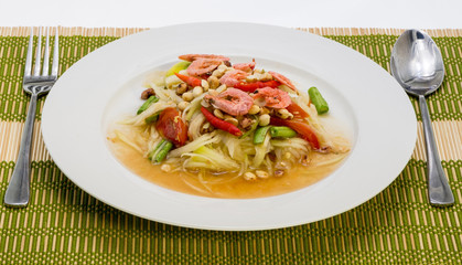 thai cuisine - hot and spicy papaya salad