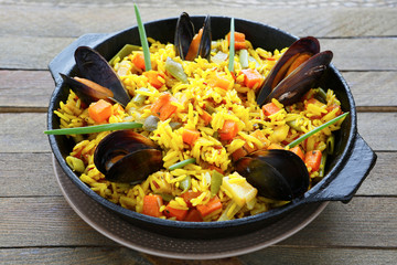 risotto with turmeric and vegetables
