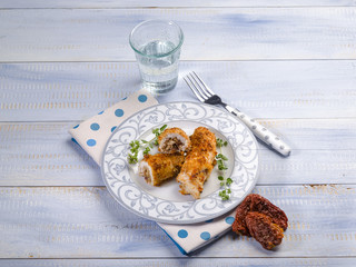 breaded swordfish stuffed with dried tomatoes