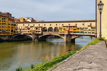 Fototapeta na wymiar Ponte Vecchio (Old Bridge) in Florence, Italy.
