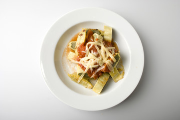 Maultaschen mit Tomatenso&szlig;e 1