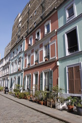 Fototapeta na wymiar Maisons rue Crémieux à Paris