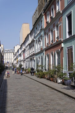 Rue Crémieux à Paris
