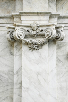 Lesena, dettaglio capitello ionico e volute, architettura