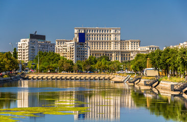 Fototapeta na wymiar View of Palace of Parliament in Bucharest, Romania