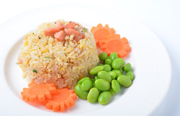 Rice with vegetables and sausages