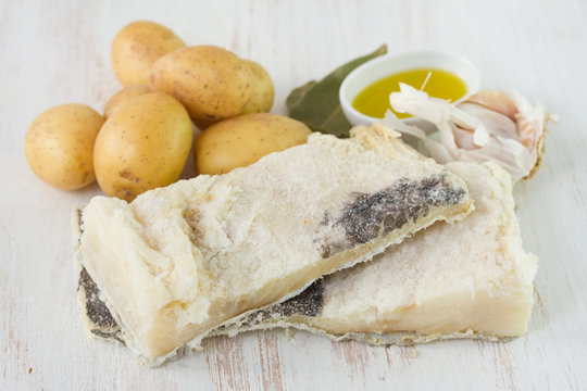 dry salted codfish with potato and garlic
